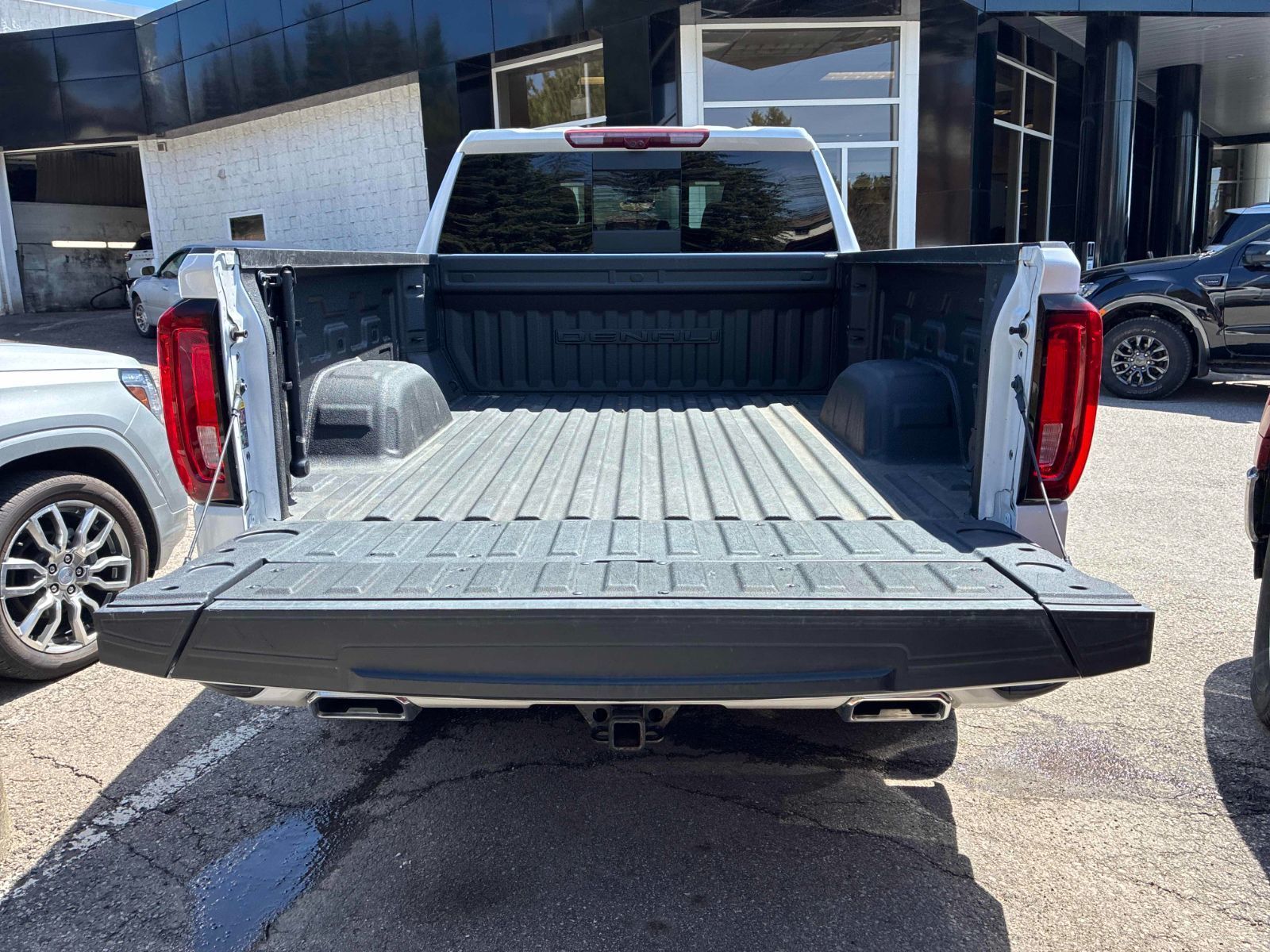 2024 GMC Sierra 1500 in Richmond, British Columbia