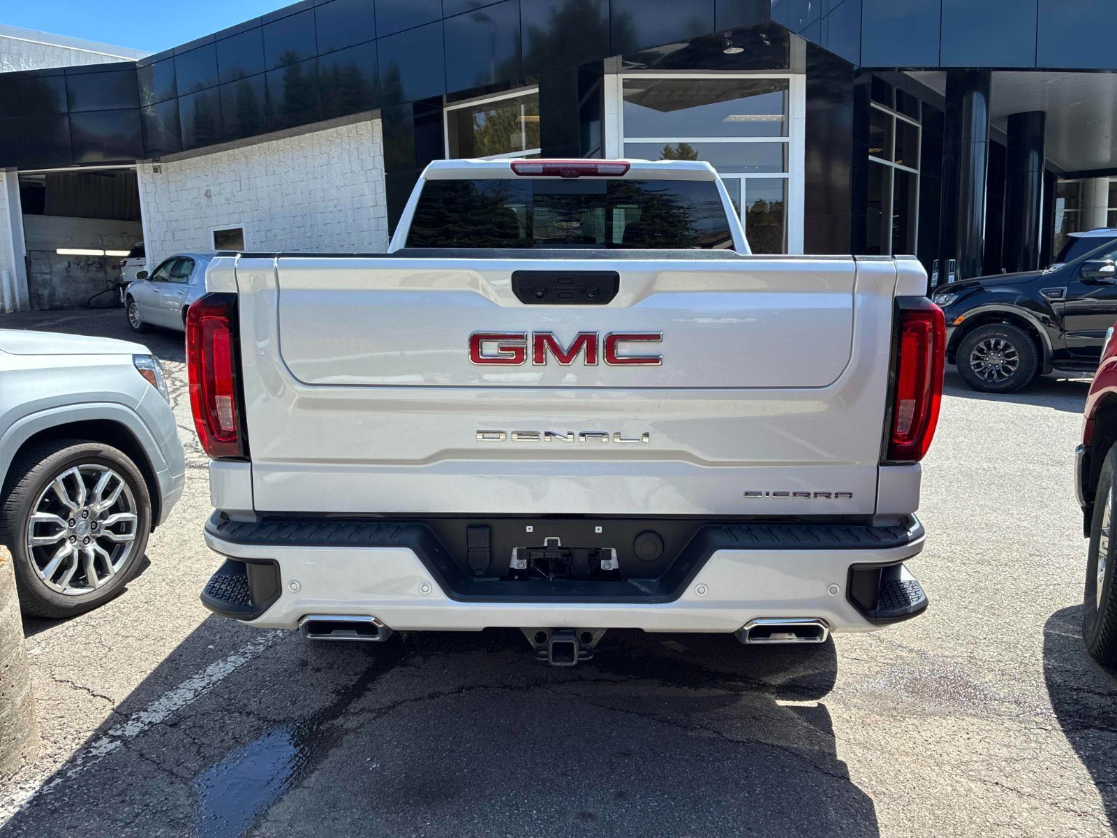 2024 GMC Sierra 1500 in Richmond, British Columbia