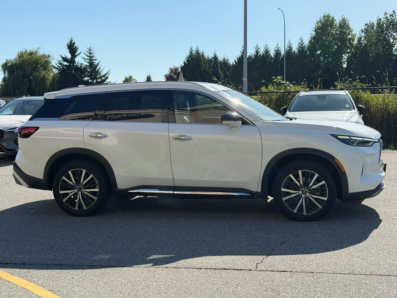 Infiniti QX60  2023 à Richmond, Colombie-Britannique