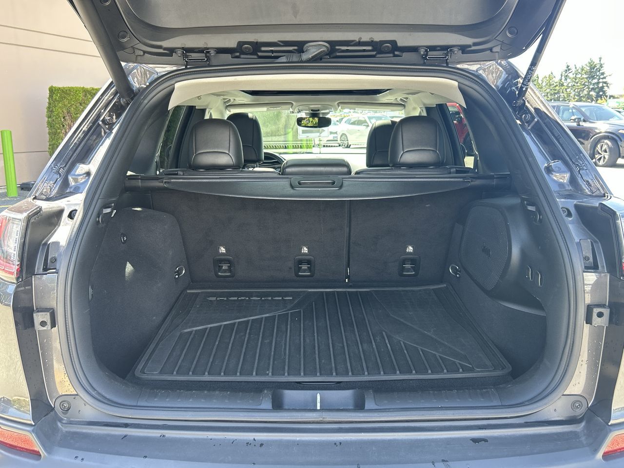 2019 Jeep Cherokee in Richmond, British Columbia