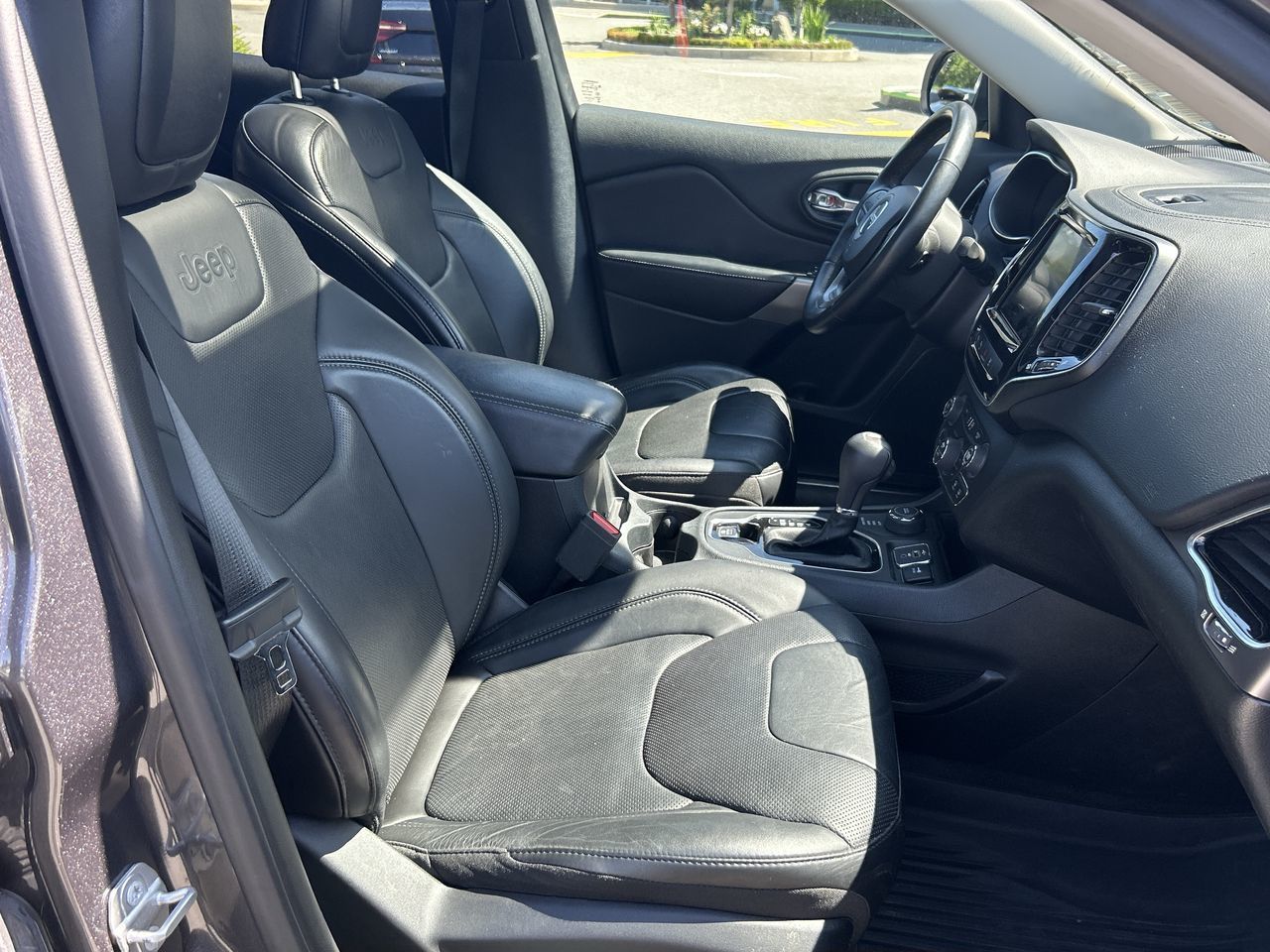 2019 Jeep Cherokee in Richmond, British Columbia