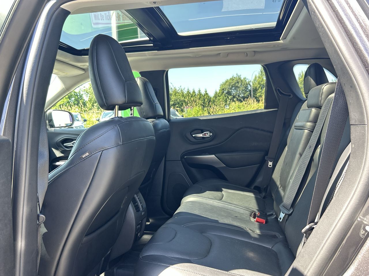 2019 Jeep Cherokee in Richmond, British Columbia
