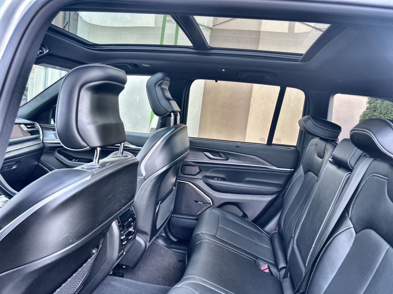 2023 Jeep Grand Cherokee 4xe in Richmond, British Columbia