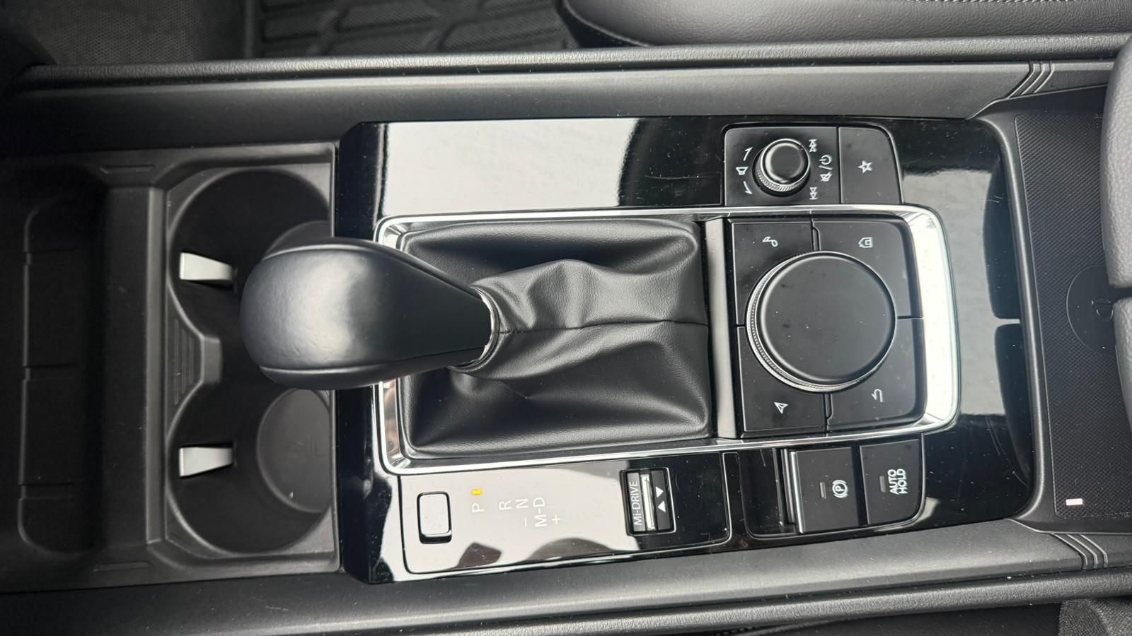 2024 Mazda CX-50 in Richmond, British Columbia