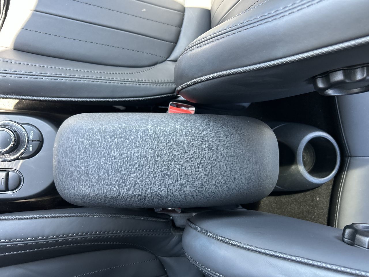 2024 MINI 3 Door in Richmond, British Columbia