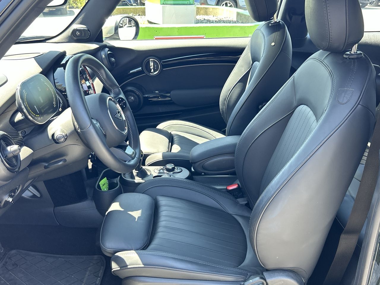2024 MINI 3 Door in Richmond, British Columbia