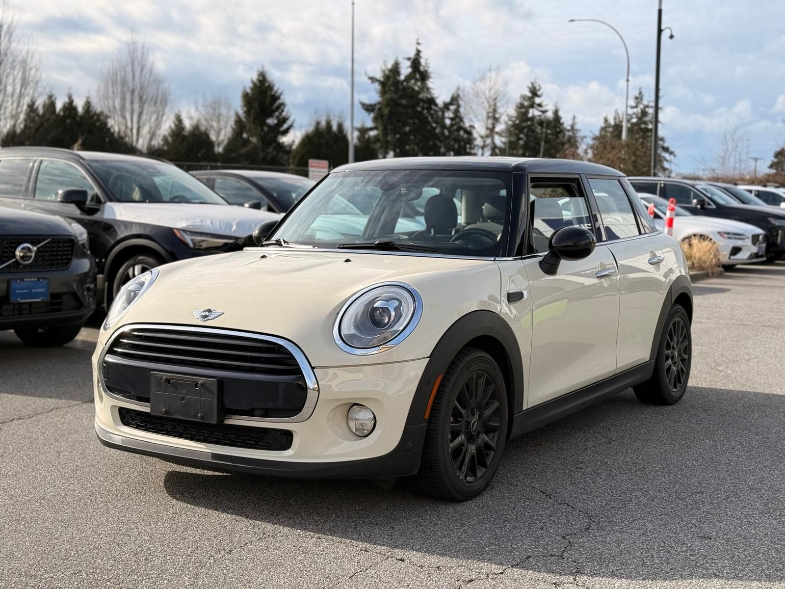 MINI 5 Door  2018 à Richmond, Colombie-Britannique