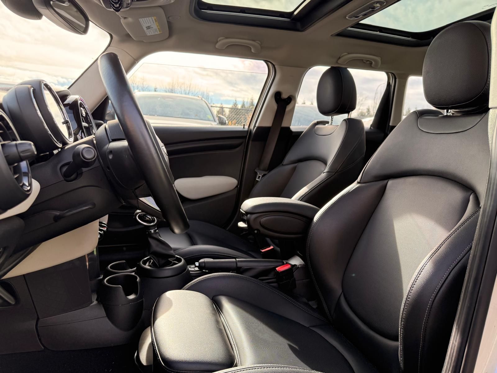 MINI 5 Door  2018 à Richmond, Colombie-Britannique