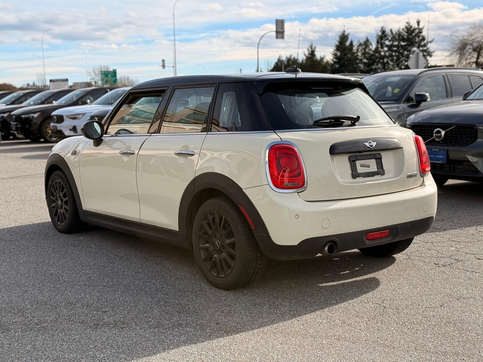 MINI 5 Door  2018 à Richmond, Colombie-Britannique