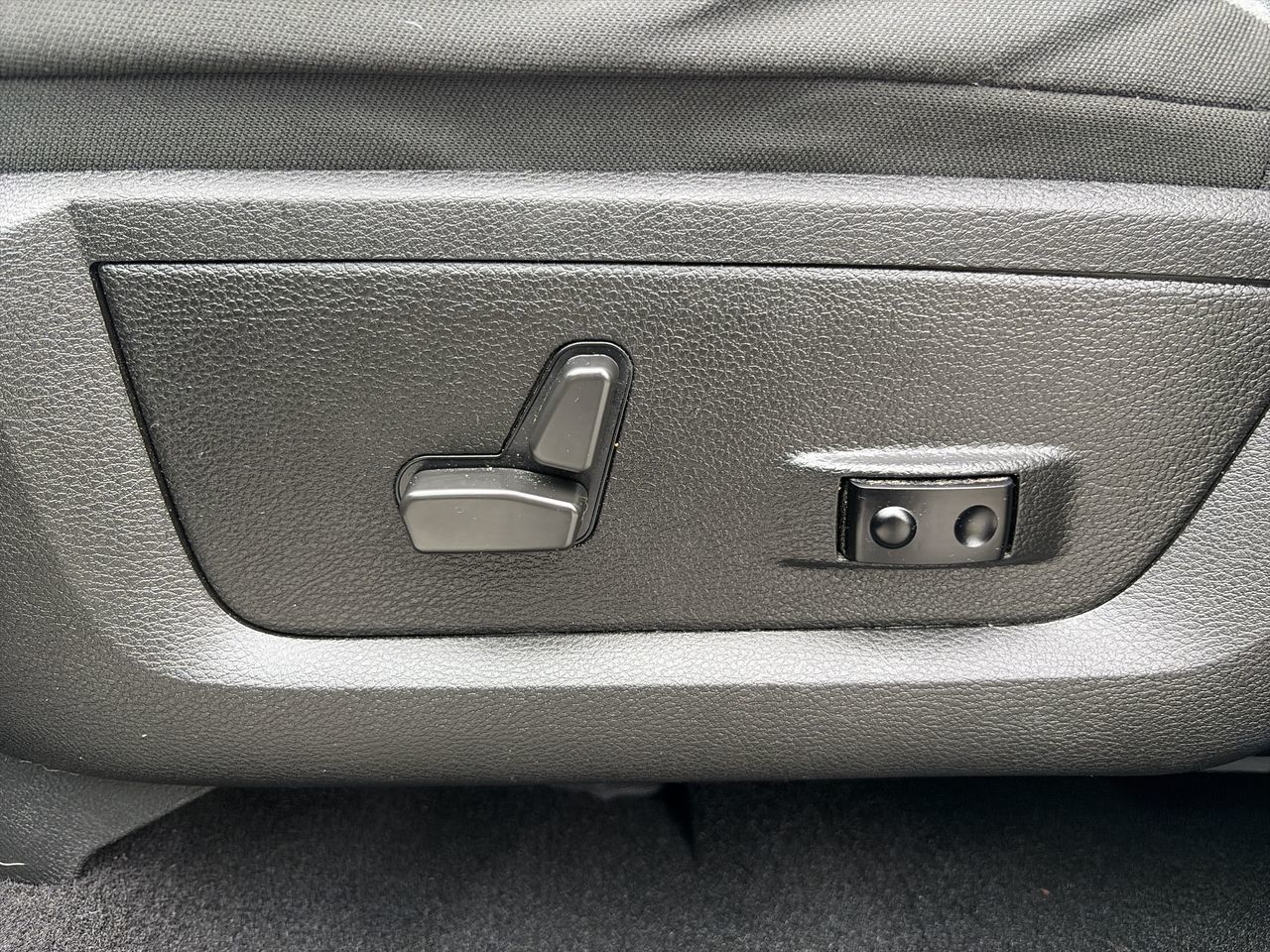 2021 Ram 1500 Classic in Richmond, British Columbia