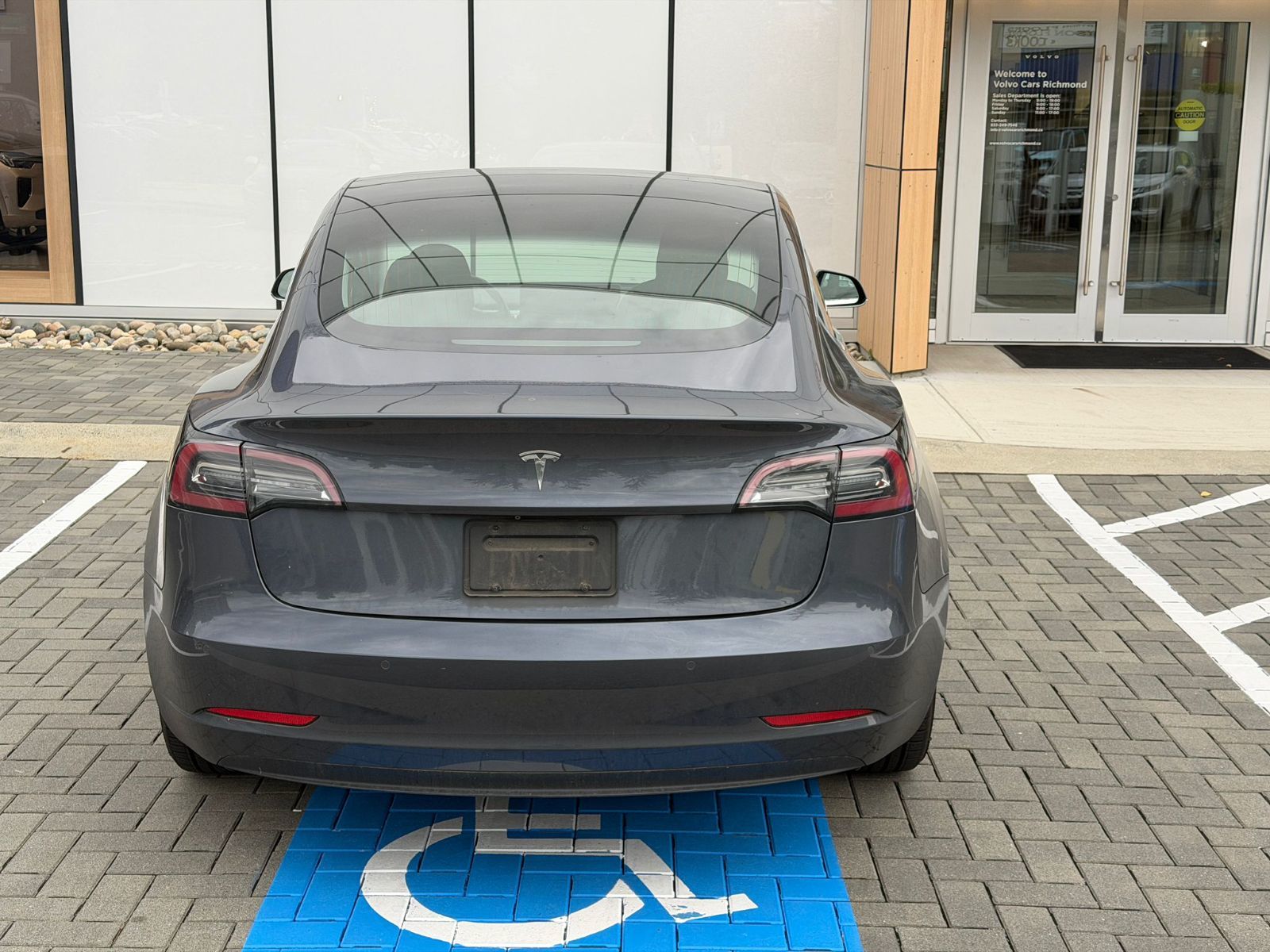2019 Tesla Model 3 in Richmond, British Columbia