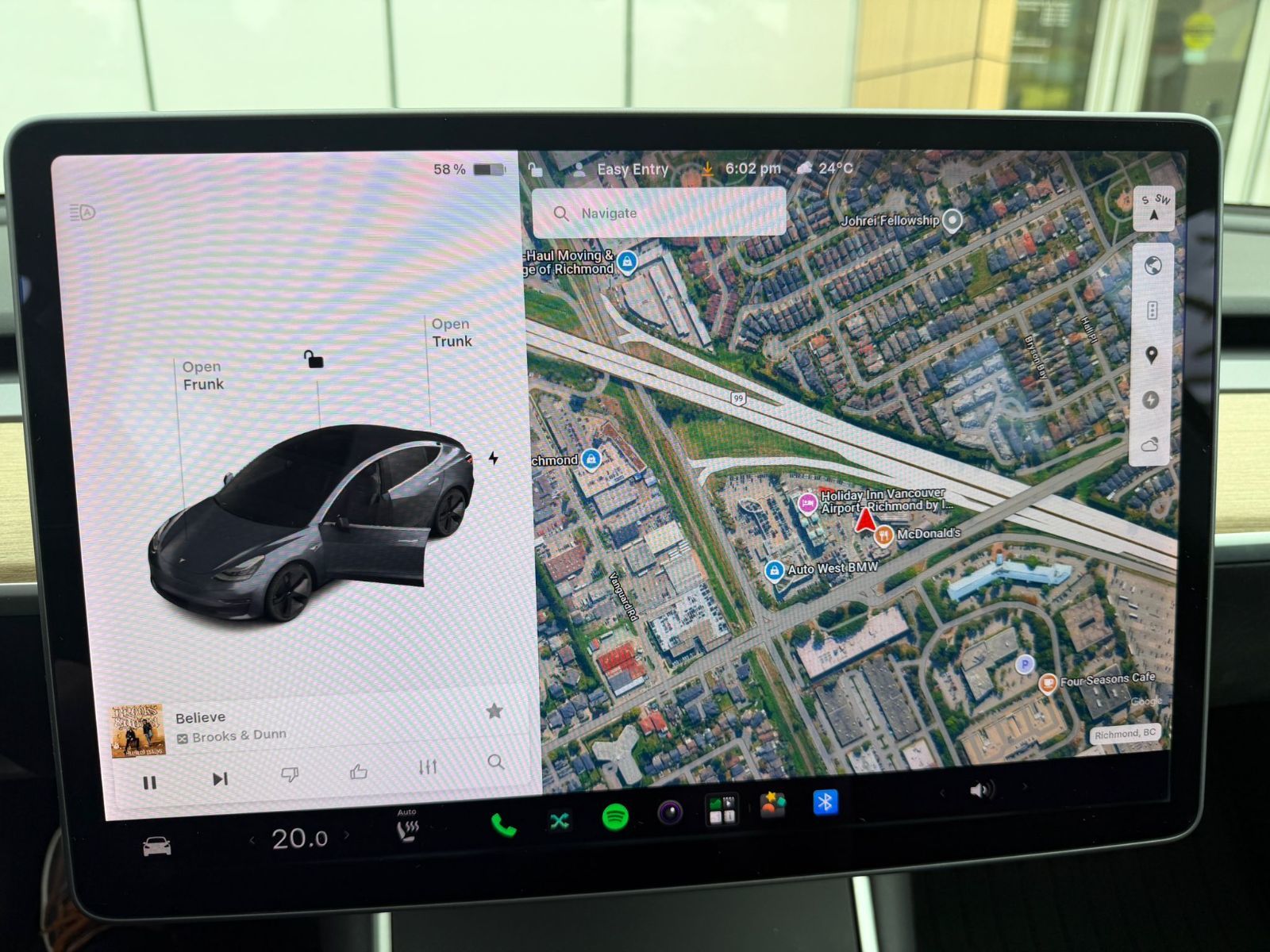 2019 Tesla Model 3 in Richmond, British Columbia