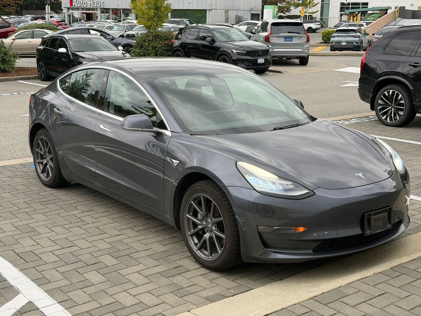 2019 Tesla Model 3 in Richmond, British Columbia