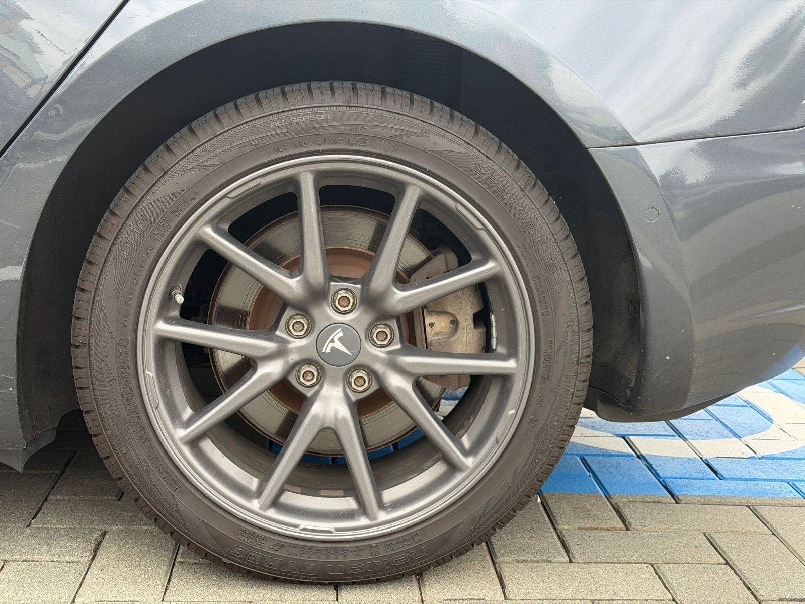 2019 Tesla Model 3 in Richmond, British Columbia