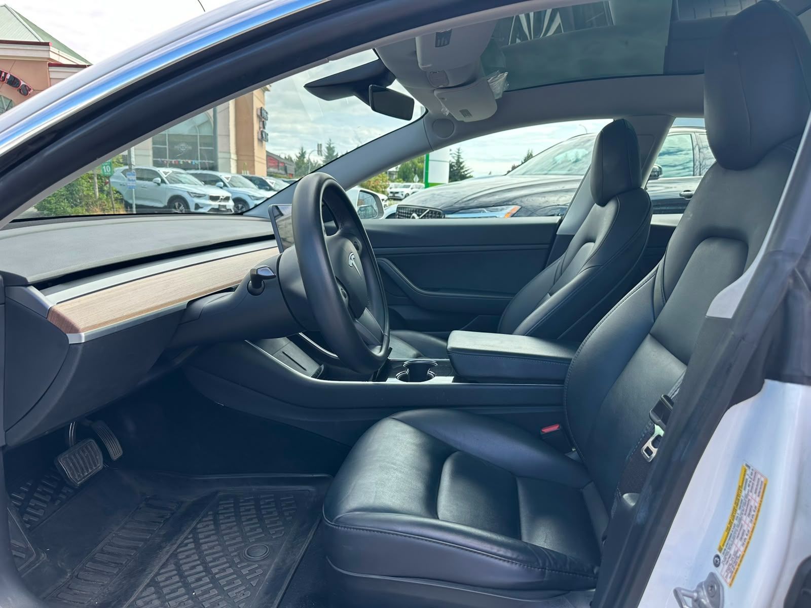 2020 Tesla Model 3 in Richmond, British Columbia