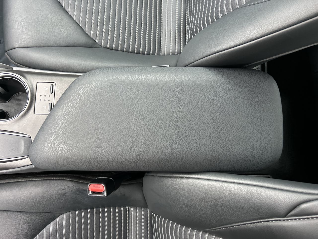 Toyota Camry  2024 à Richmond, Colombie-Britannique