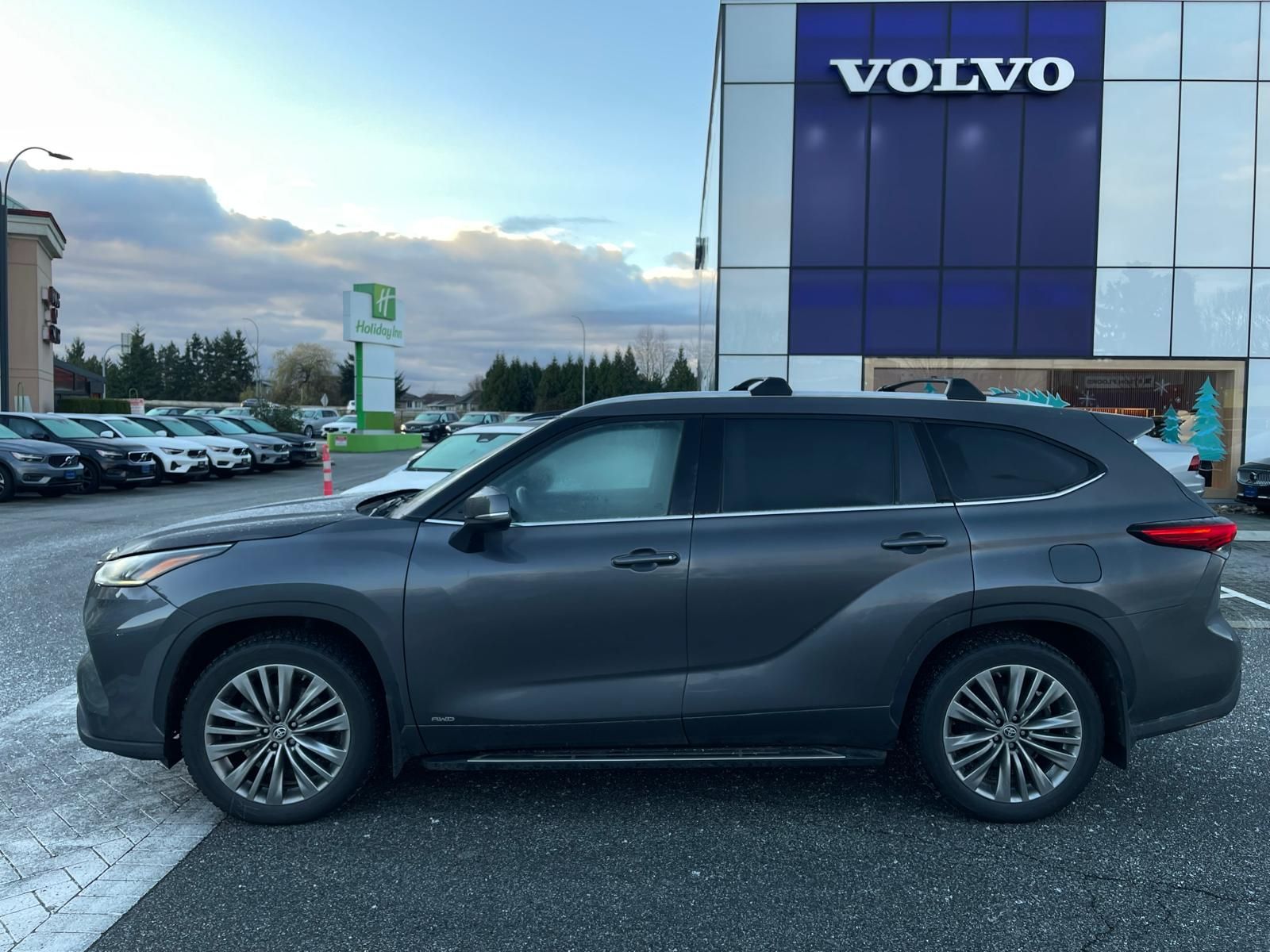 Toyota Highlander  2022 à Richmond, Colombie-Britannique
