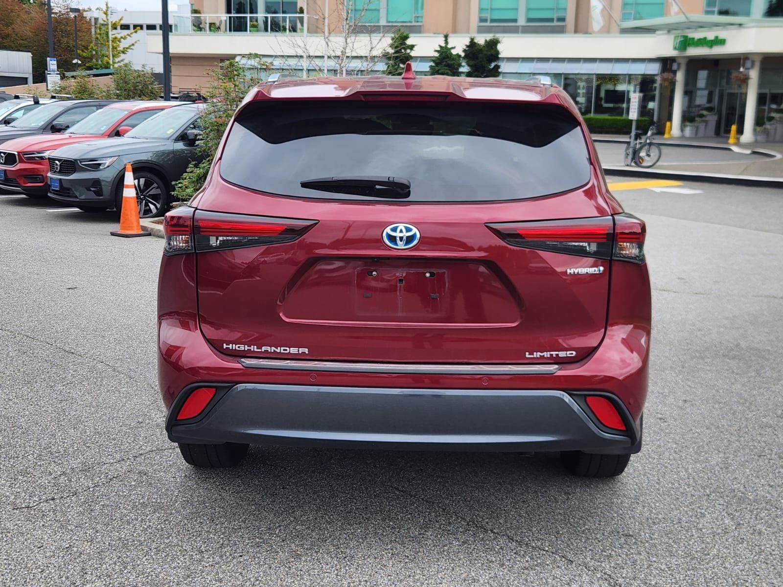 2024 Toyota Highlander in Richmond, British Columbia