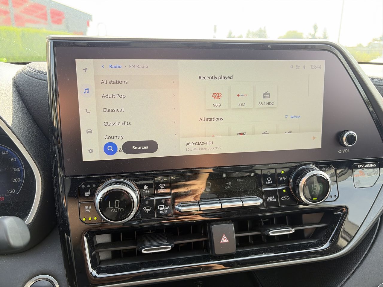 2024 Toyota Highlander in Richmond, British Columbia