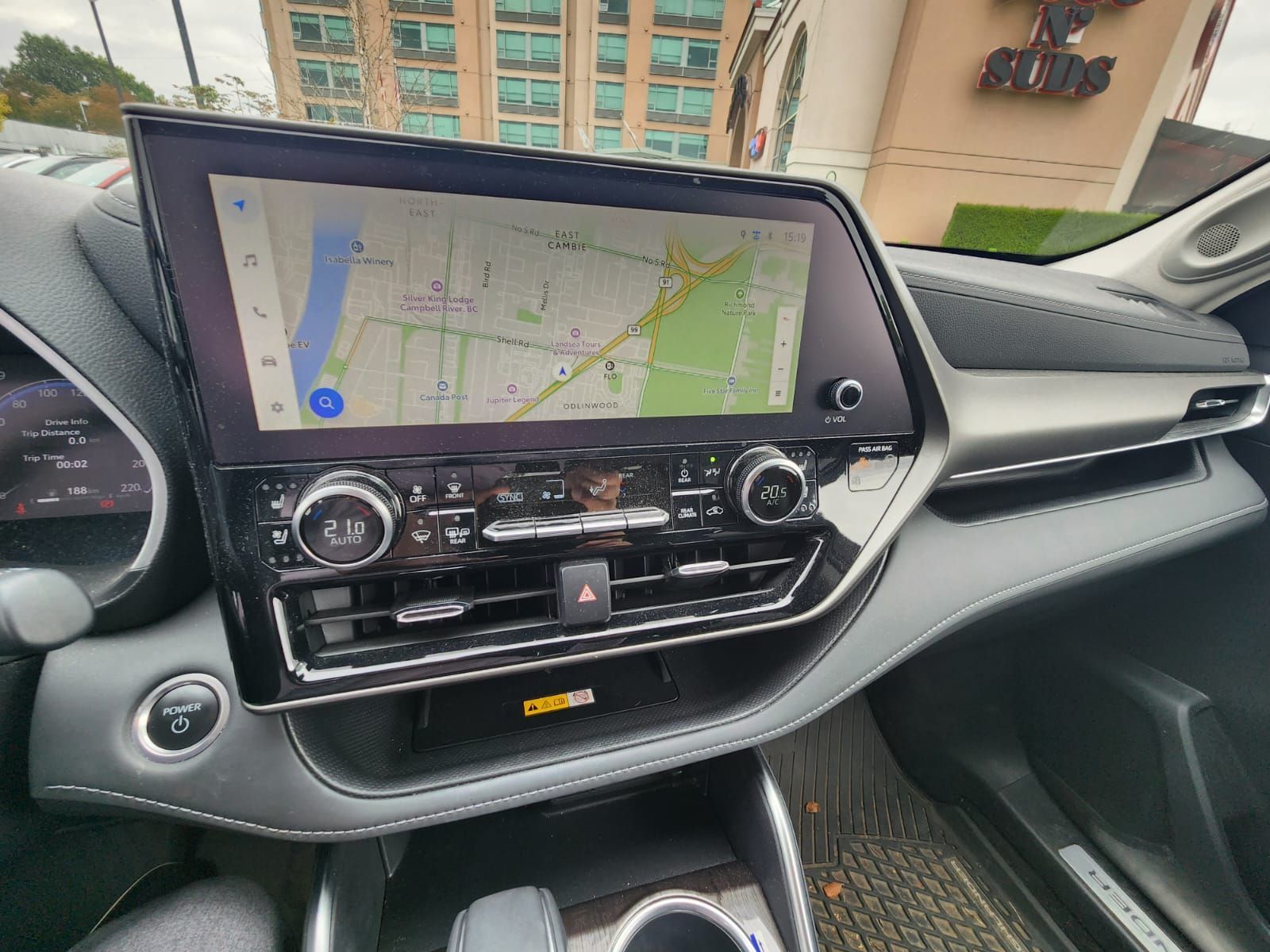 2024 Toyota Highlander in Richmond, British Columbia