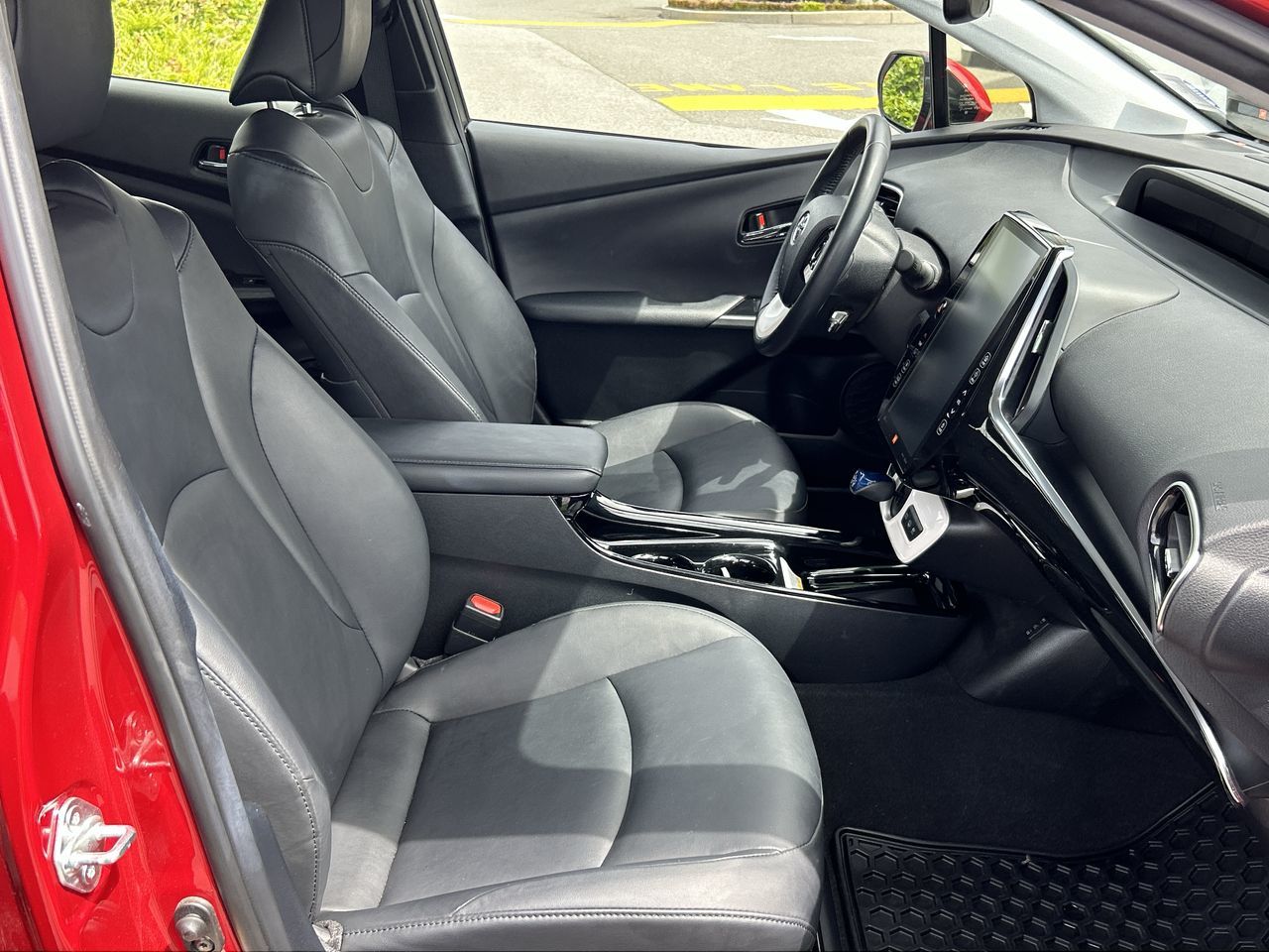 2018 Toyota PRIUS PRIME in Richmond, British Columbia