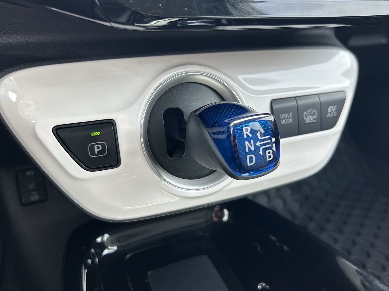 2018 Toyota PRIUS PRIME in Richmond, British Columbia