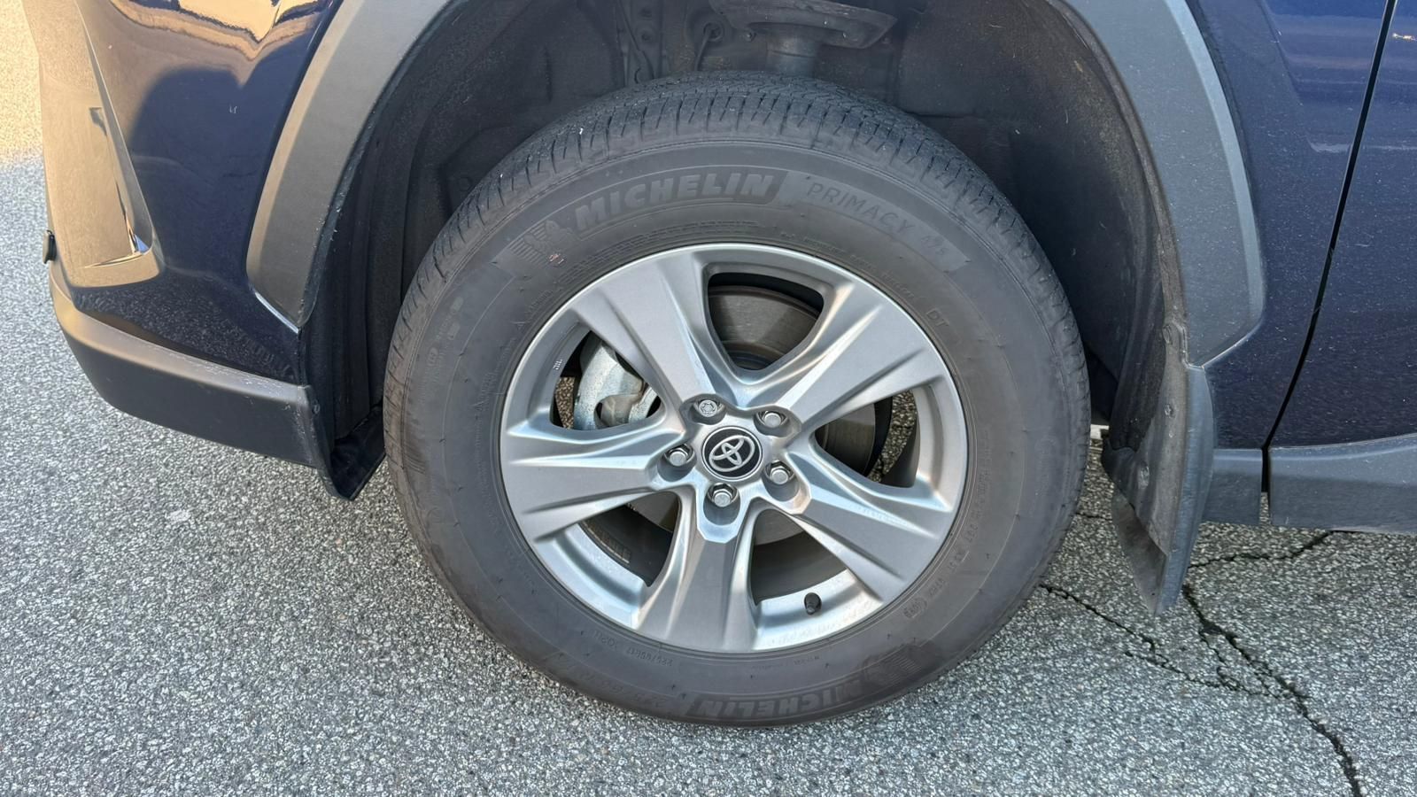 Toyota RAV4  2024 à Richmond, Colombie-Britannique