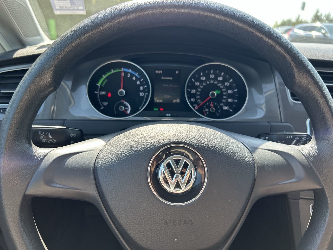 Volkswagen E-Golf  2016 à Richmond, Colombie-Britannique