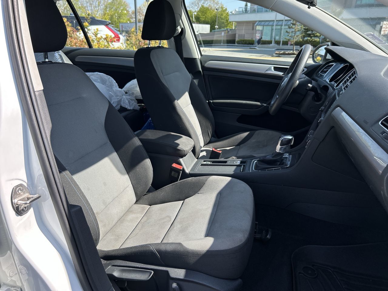 Volkswagen E-Golf  2016 à Richmond, Colombie-Britannique