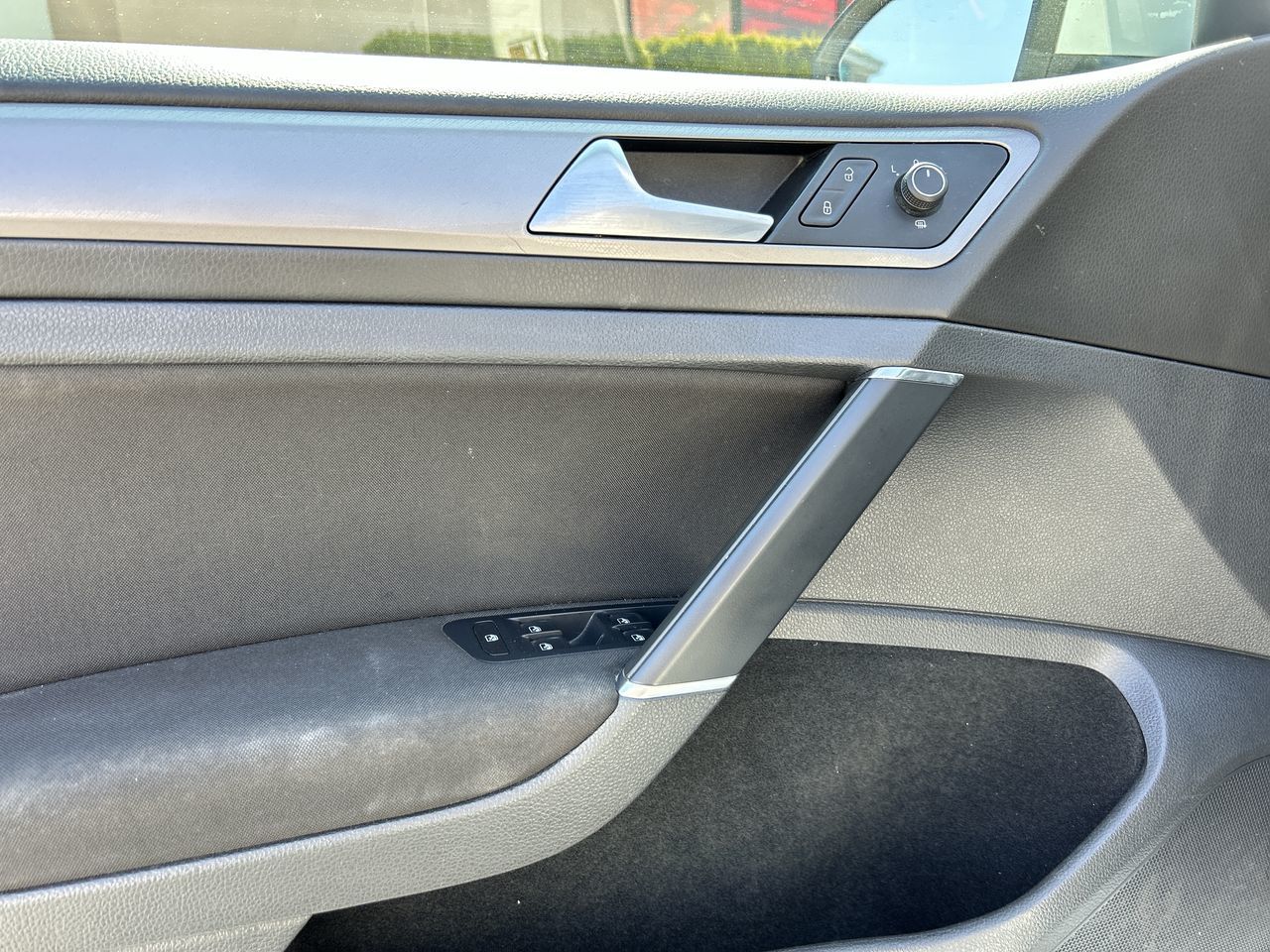 2016 Volkswagen E-Golf in Richmond, British Columbia