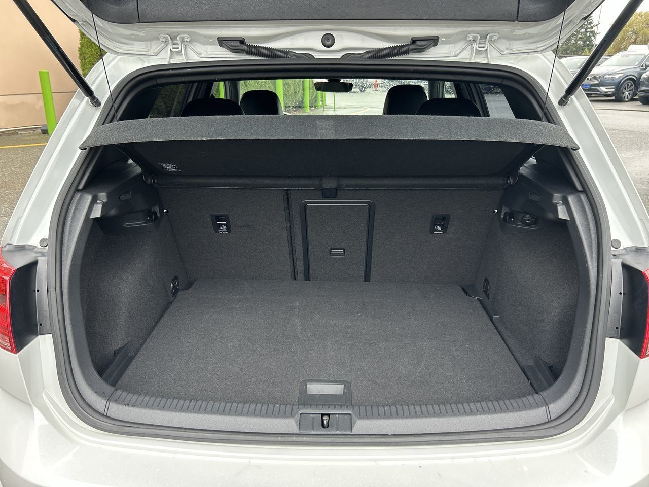 2017 Volkswagen Golf R in Richmond, British Columbia