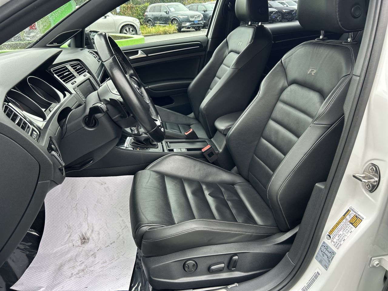 2017 Volkswagen Golf R in Richmond, British Columbia