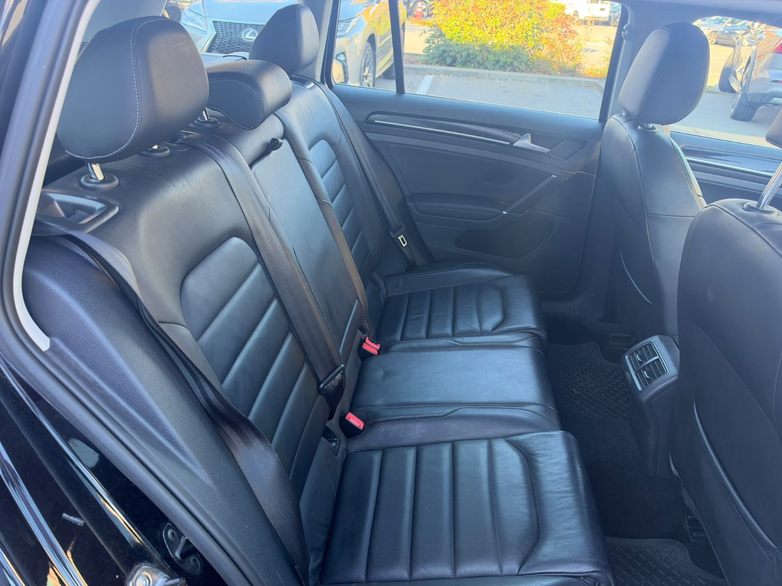 2016 Volkswagen Golf Sportwagon in Richmond, British Columbia