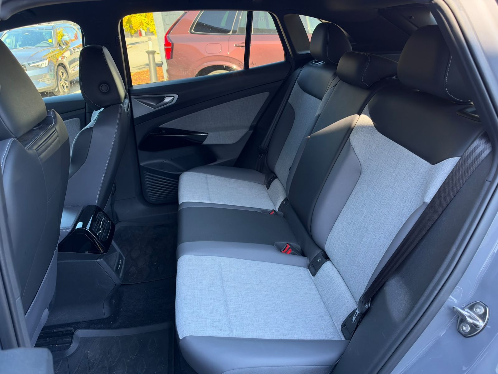 2023 Volkswagen ID.4 in Richmond, British Columbia