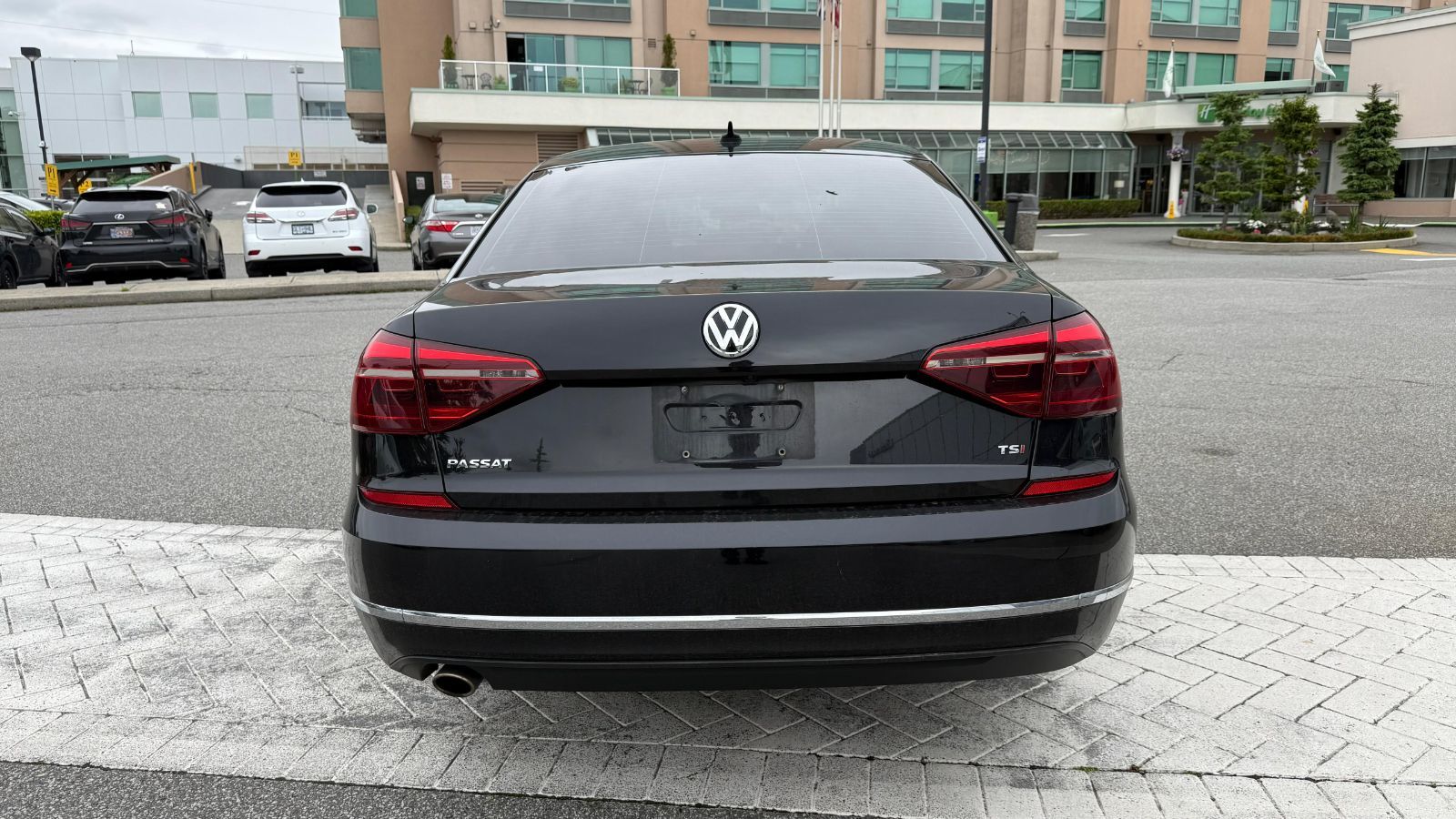 2018 Volkswagen Passat in Richmond, British Columbia