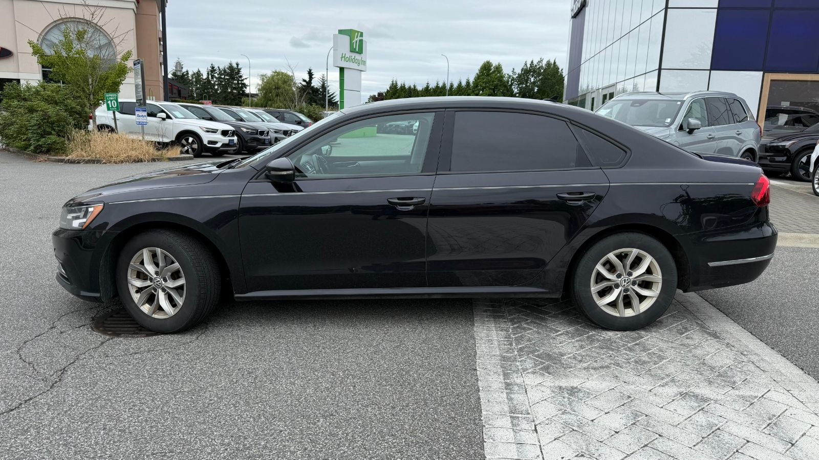 2018 Volkswagen Passat in Richmond, British Columbia