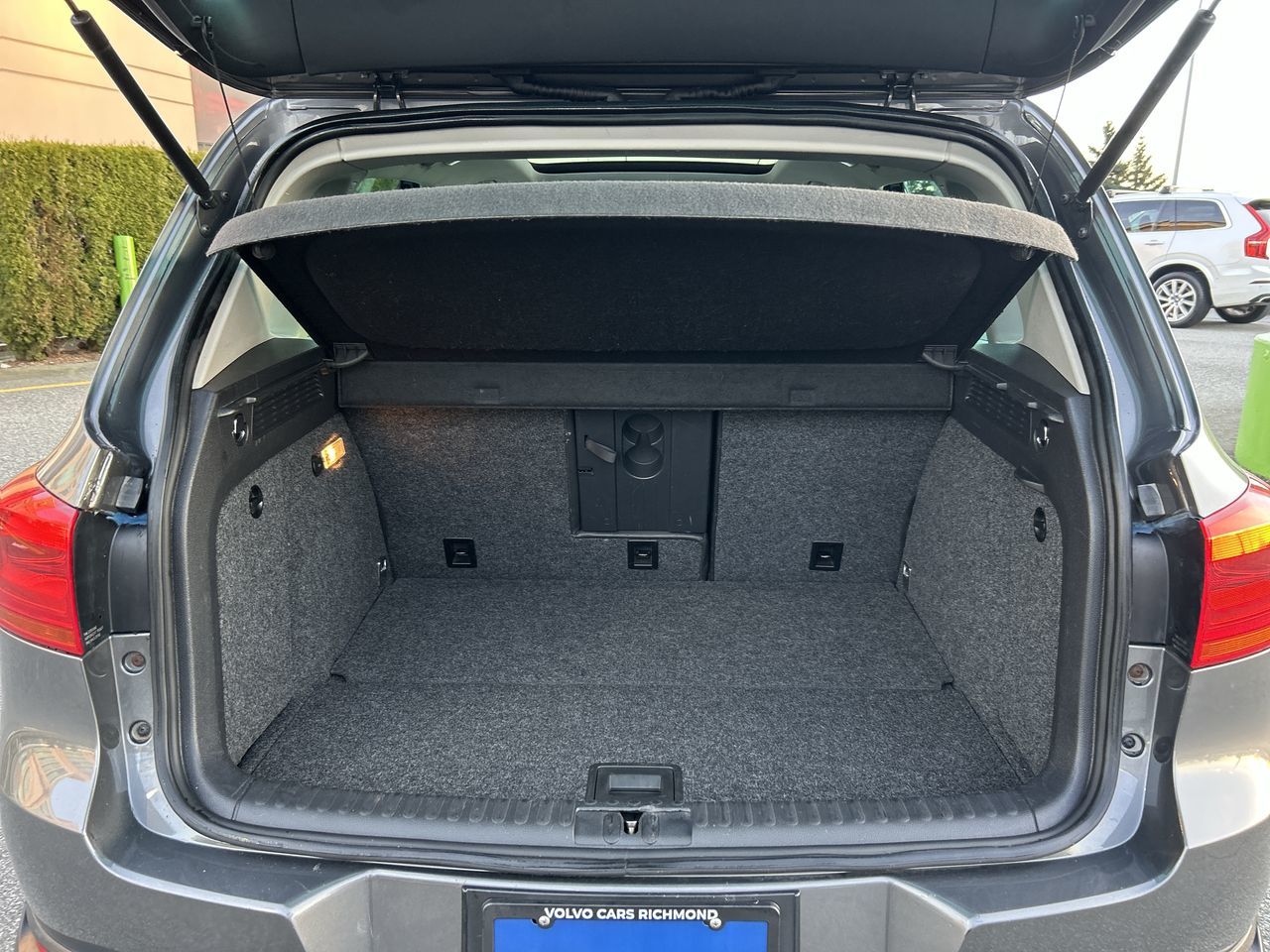 2012 Volkswagen Tiguan in Richmond, British Columbia