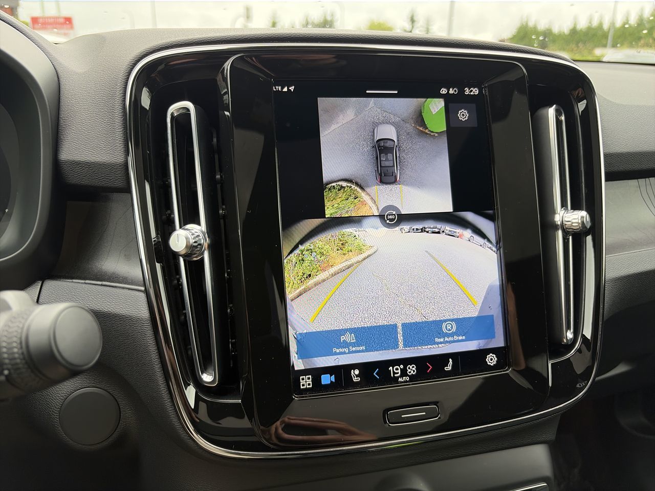 2024 Volvo C40 Recharge Pure Electric in Richmond, British Columbia
