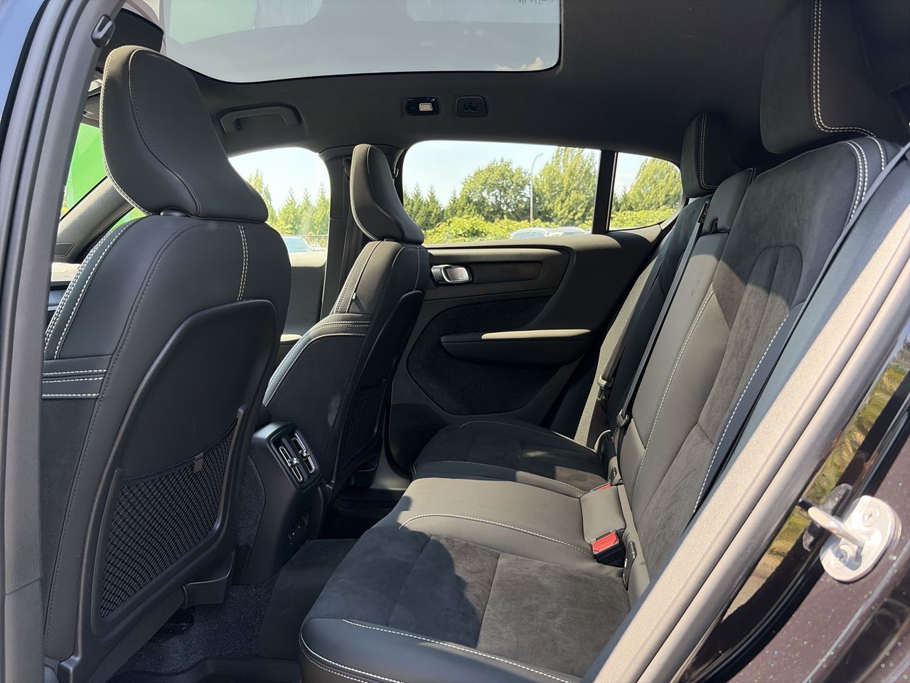 2024 Volvo C40 Recharge Pure Electric in Richmond, British Columbia