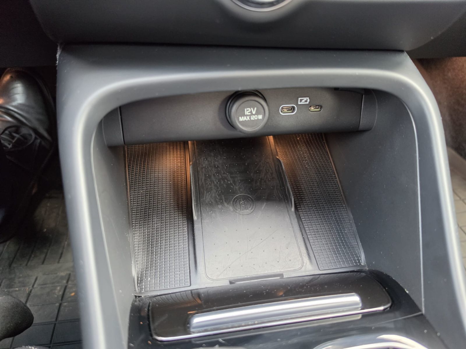Volvo C40 Recharge Pure Electric  2024 à Richmond, Colombie-Britannique