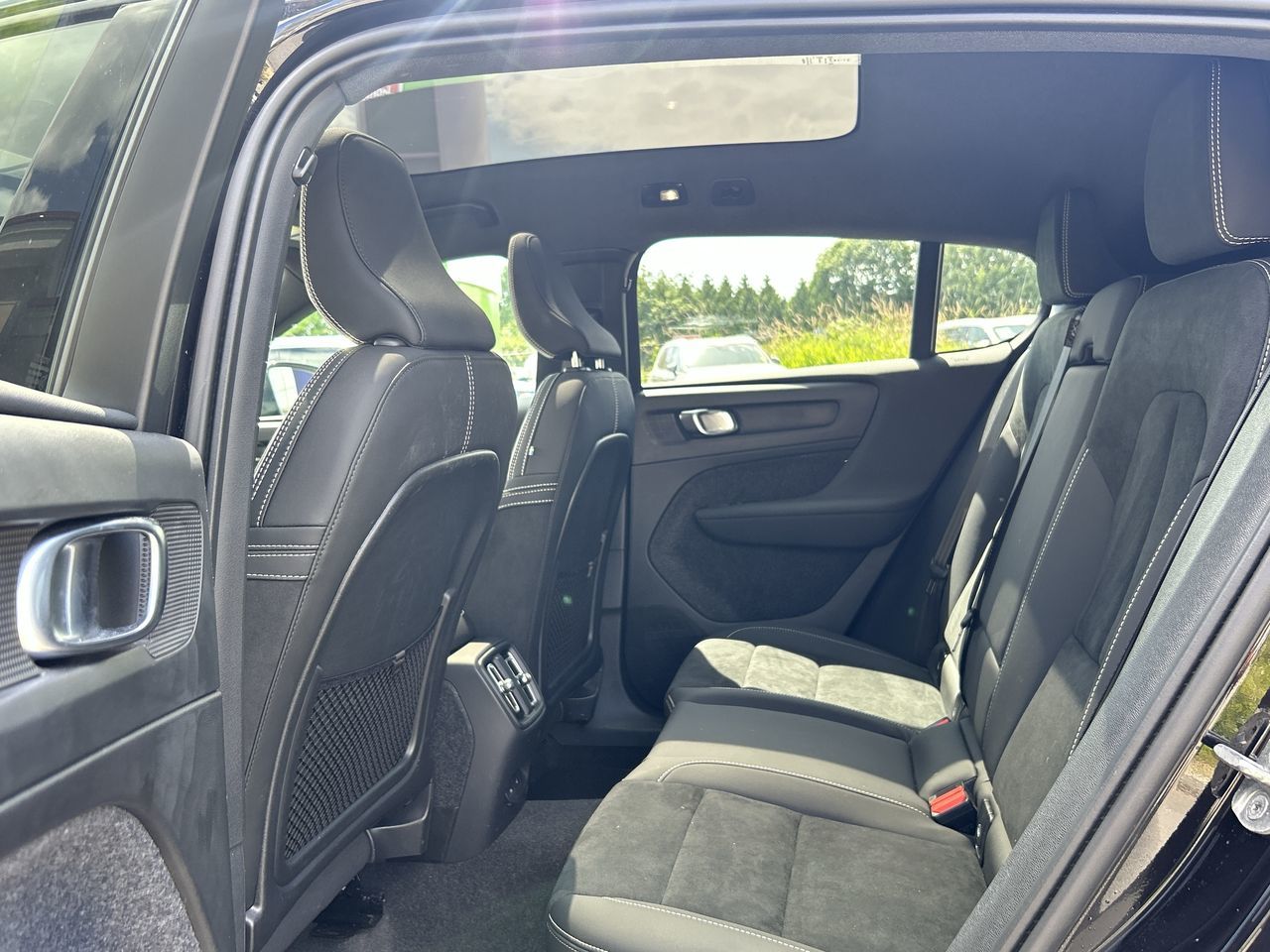 2025 Volvo EC40 in Richmond, British Columbia