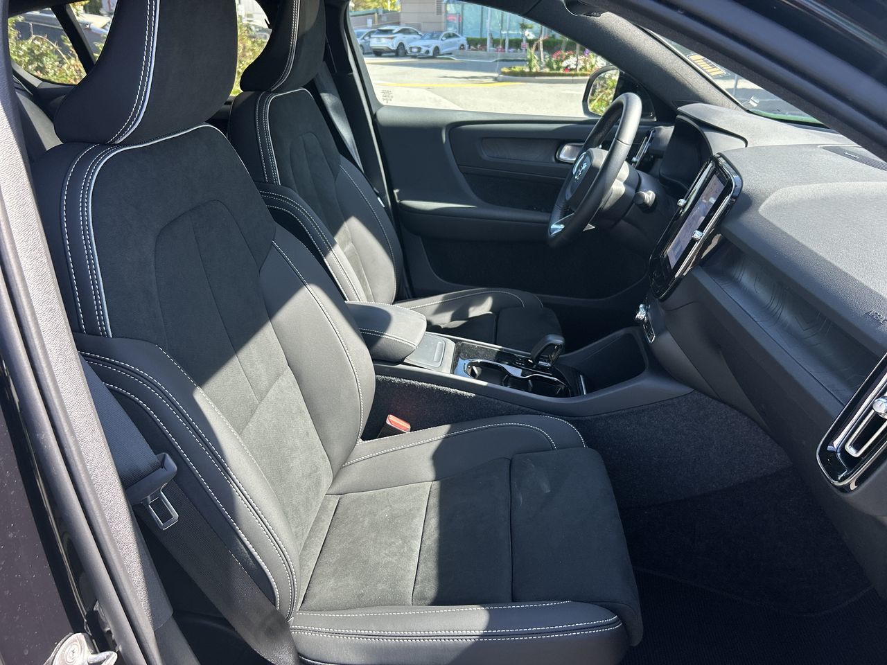 2025 Volvo EC40 in Richmond, British Columbia