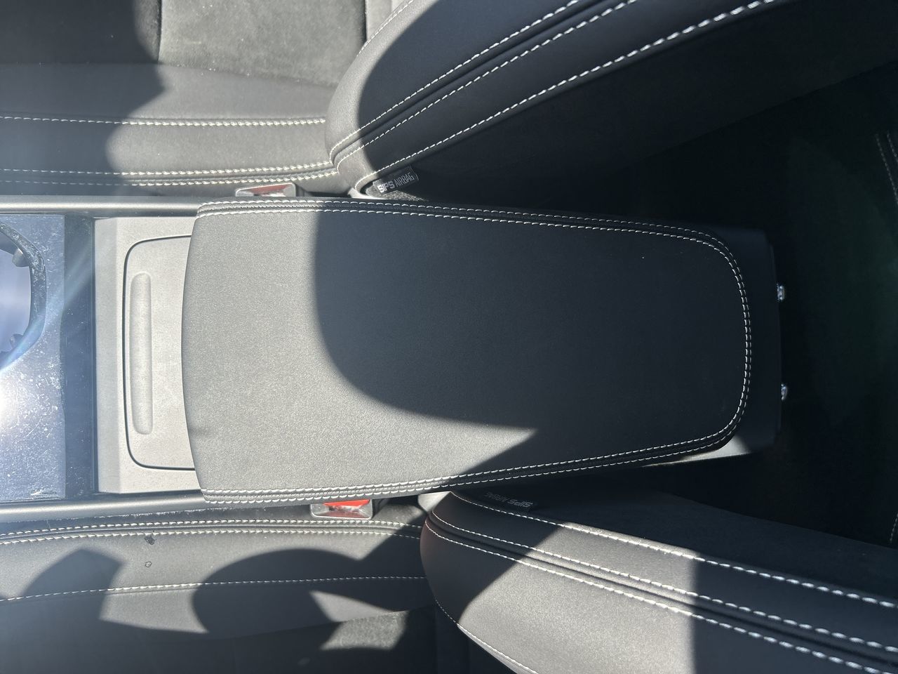 Volvo EC40  2025 à Richmond, Colombie-Britannique