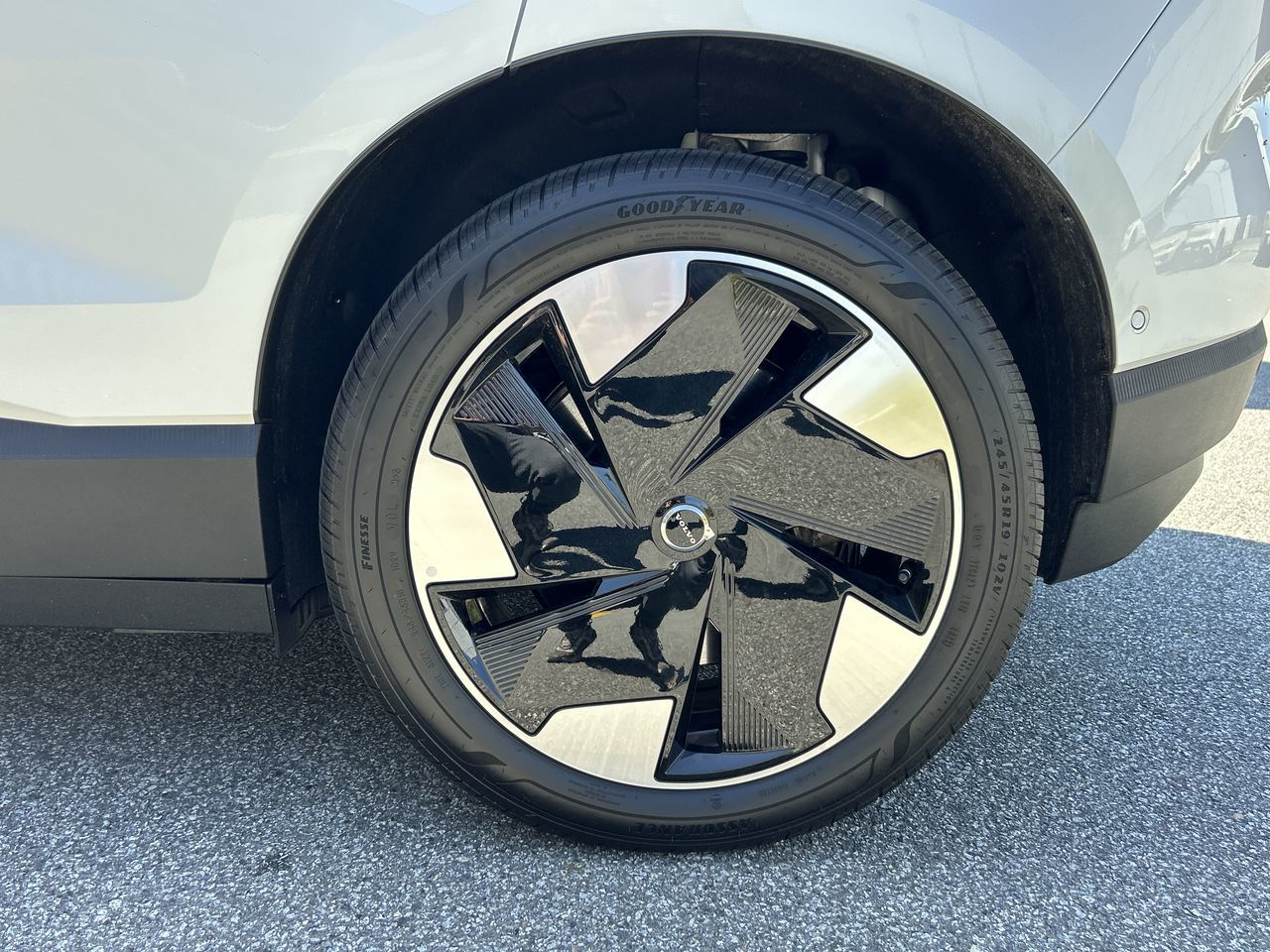2025 Volvo EX30 in Richmond, British Columbia