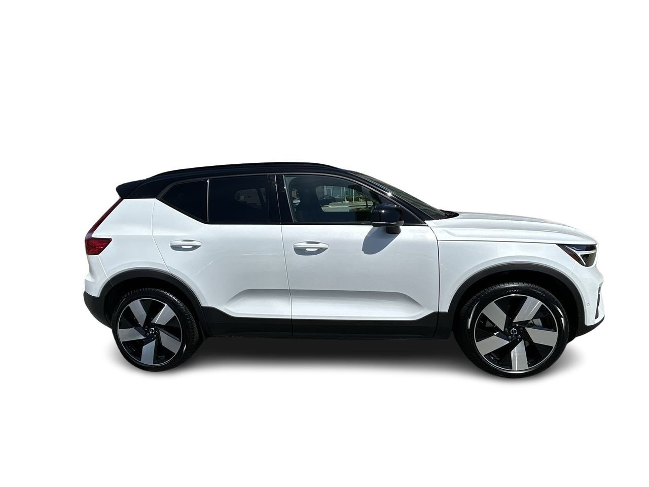 2025 Volvo EX40 in Richmond, British Columbia