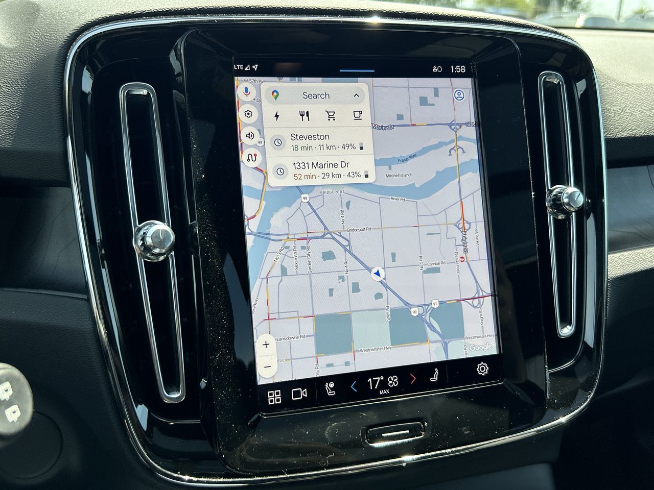 2025 Volvo EX40 in Richmond, British Columbia