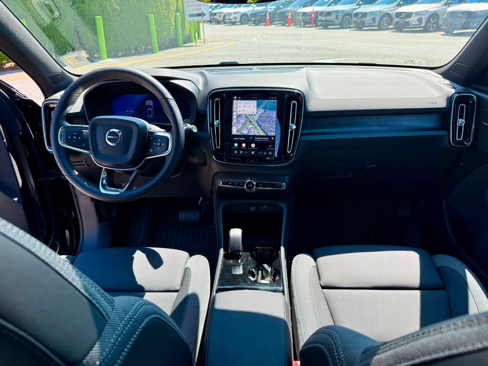 2025 Volvo EX40 in Richmond, British Columbia
