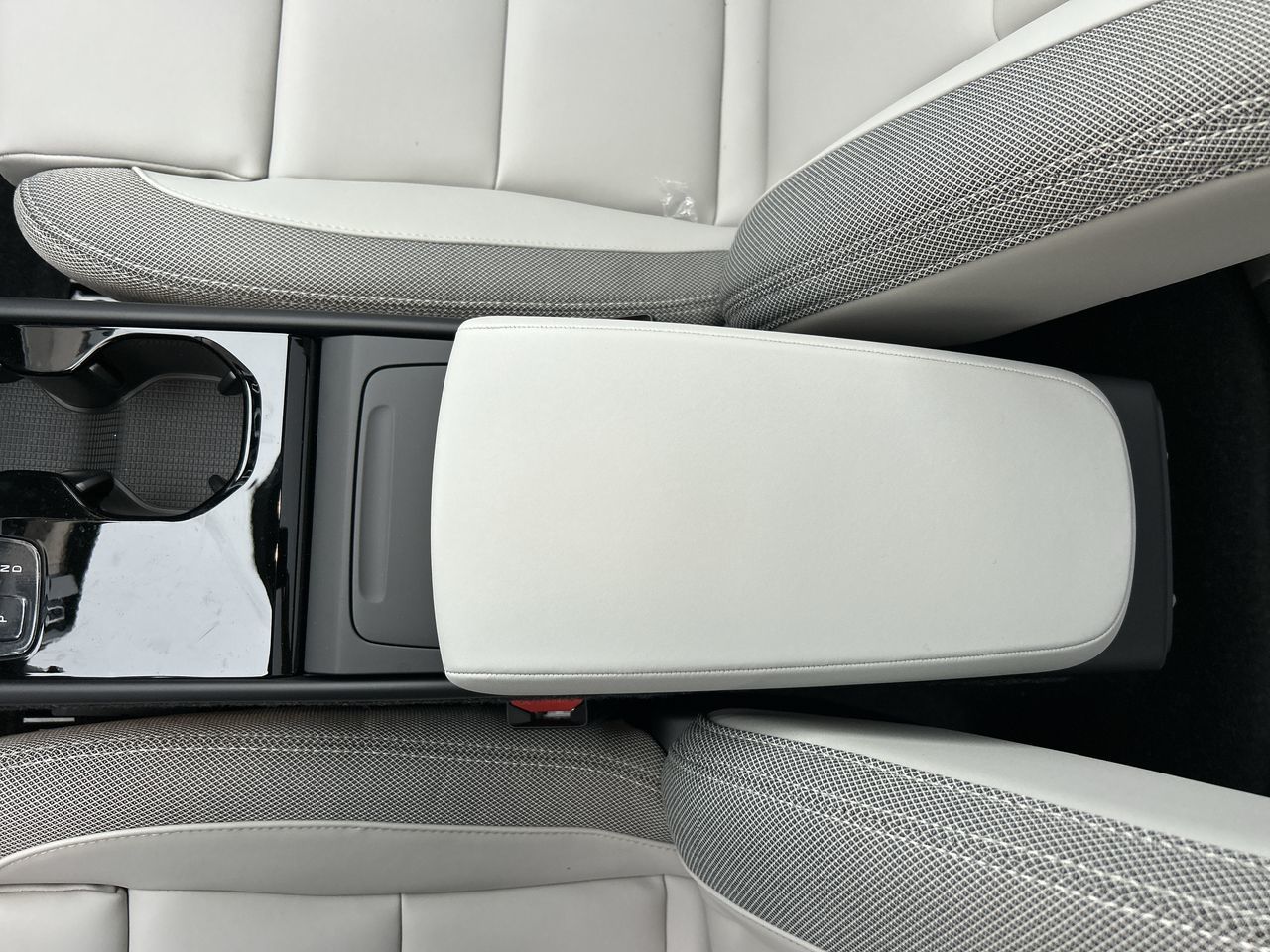 Volvo EX40  2026 à Richmond, Colombie-Britannique