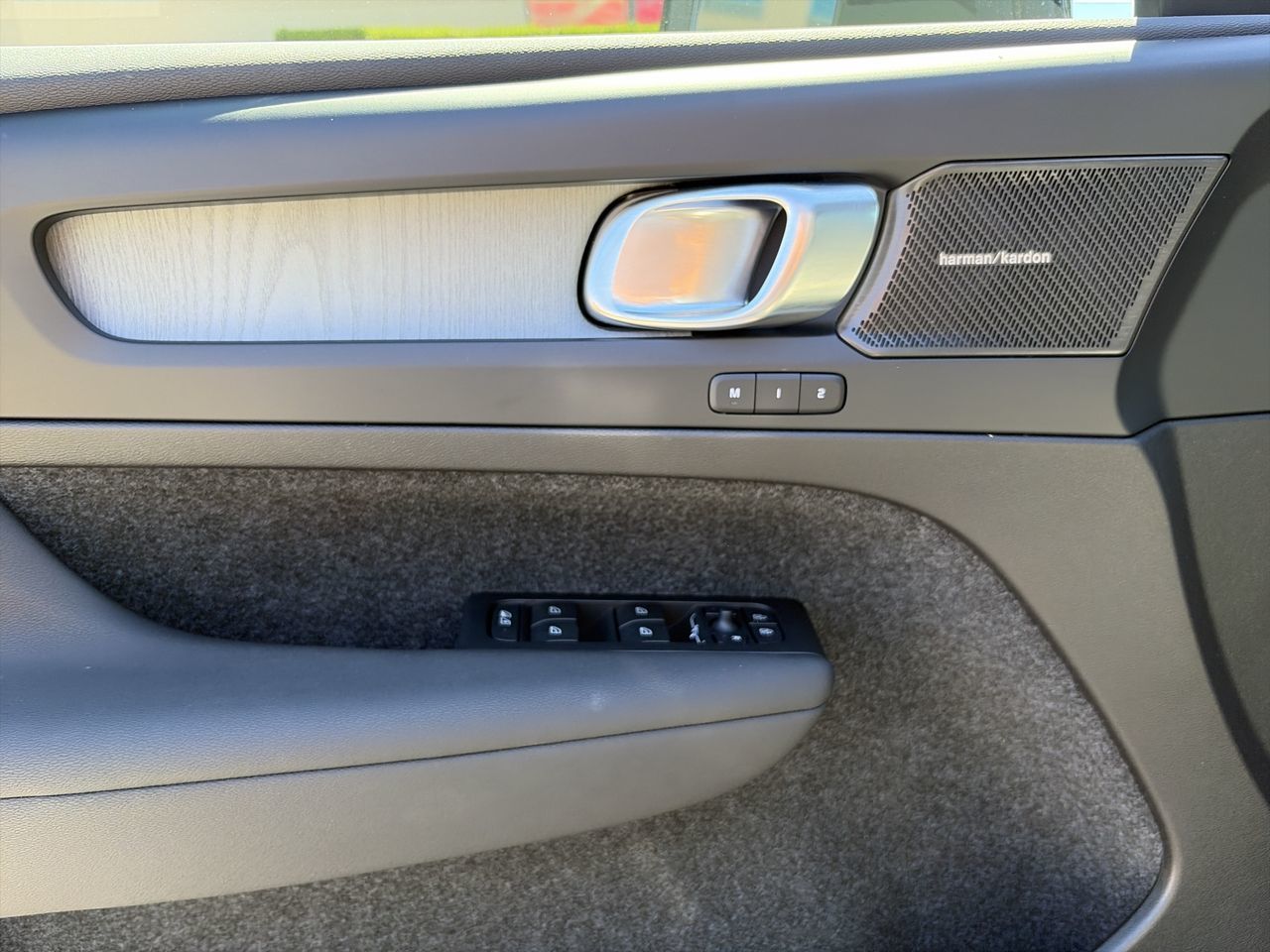 2026 Volvo EX40 in Richmond, British Columbia
