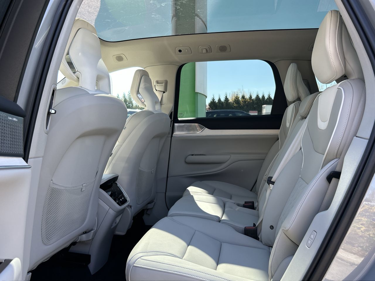 2025 Volvo EX90 in Richmond, British Columbia